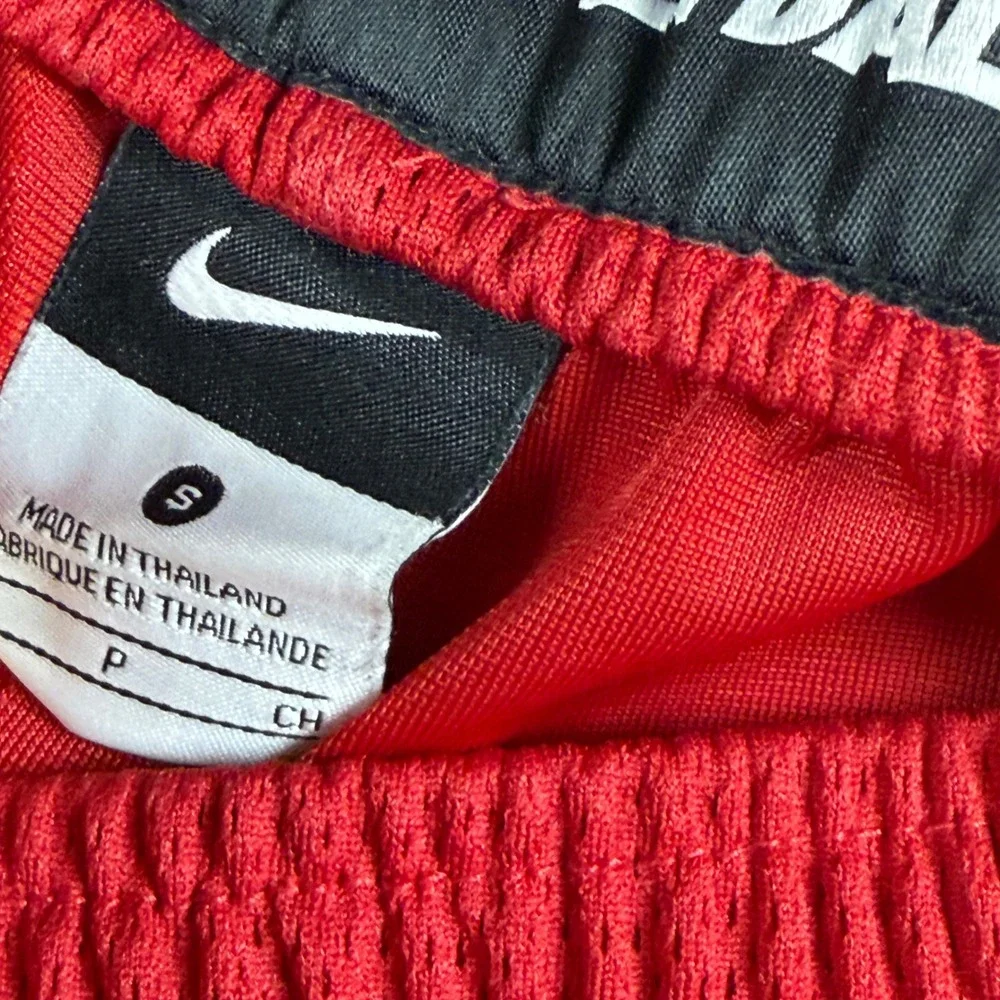 Vintage‎ Nike Basketball Mesh Shorts Mens Small Red Black Striped Y2K Baggy